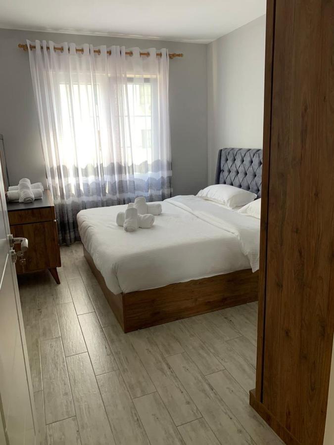 Lovely Apartment Tirana Extérieur photo